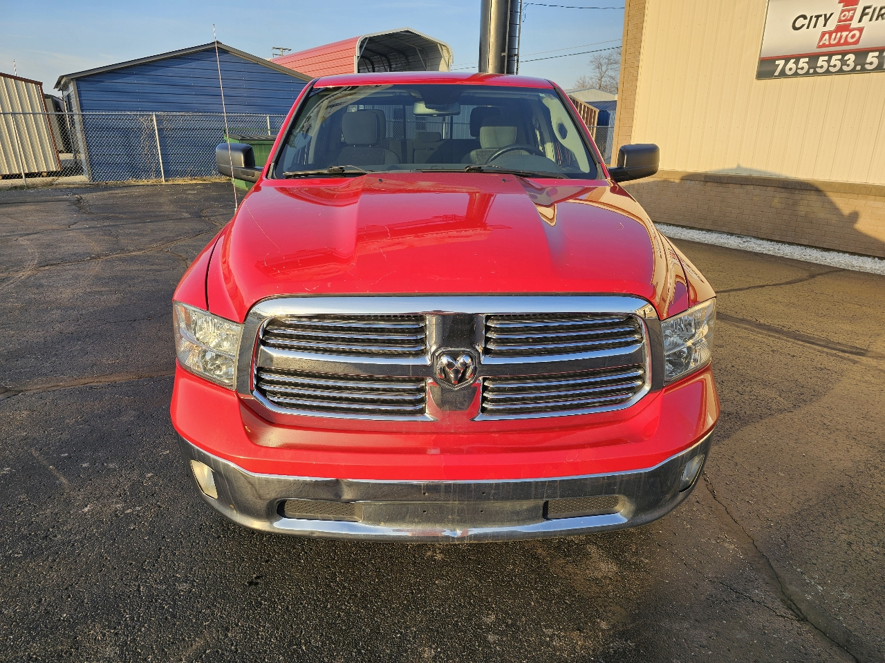 RAM 1500 4WD Crew Cab 140.5" Big Horn 2015