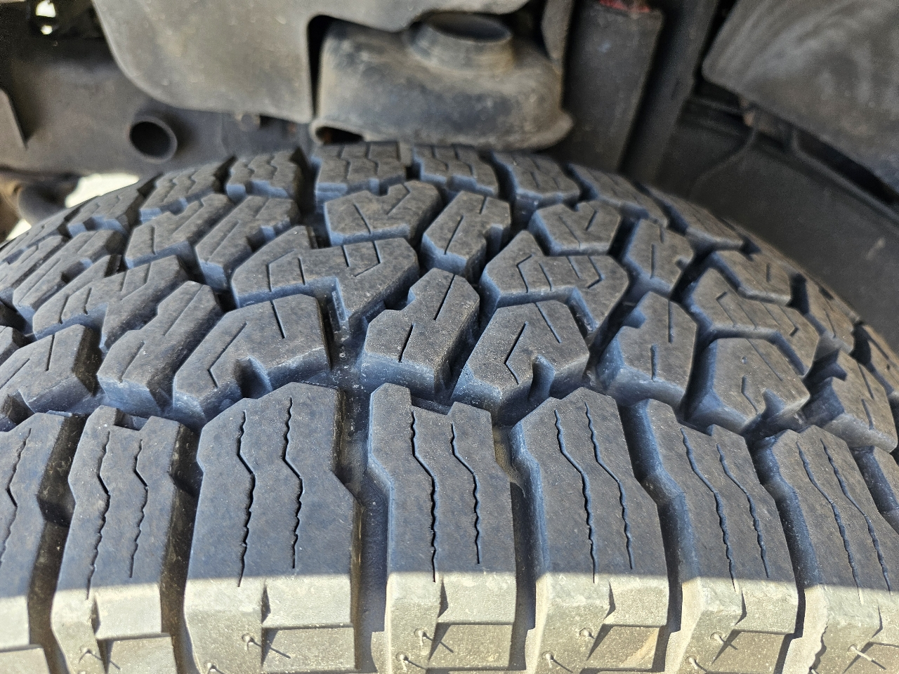 Jeep Wrangler Unlimited 4WD 4dr Sahara 2012