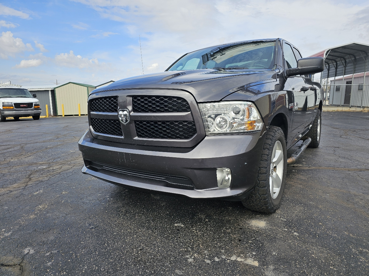 RAM 1500 4WD Quad Cab 140.5" Express 2014