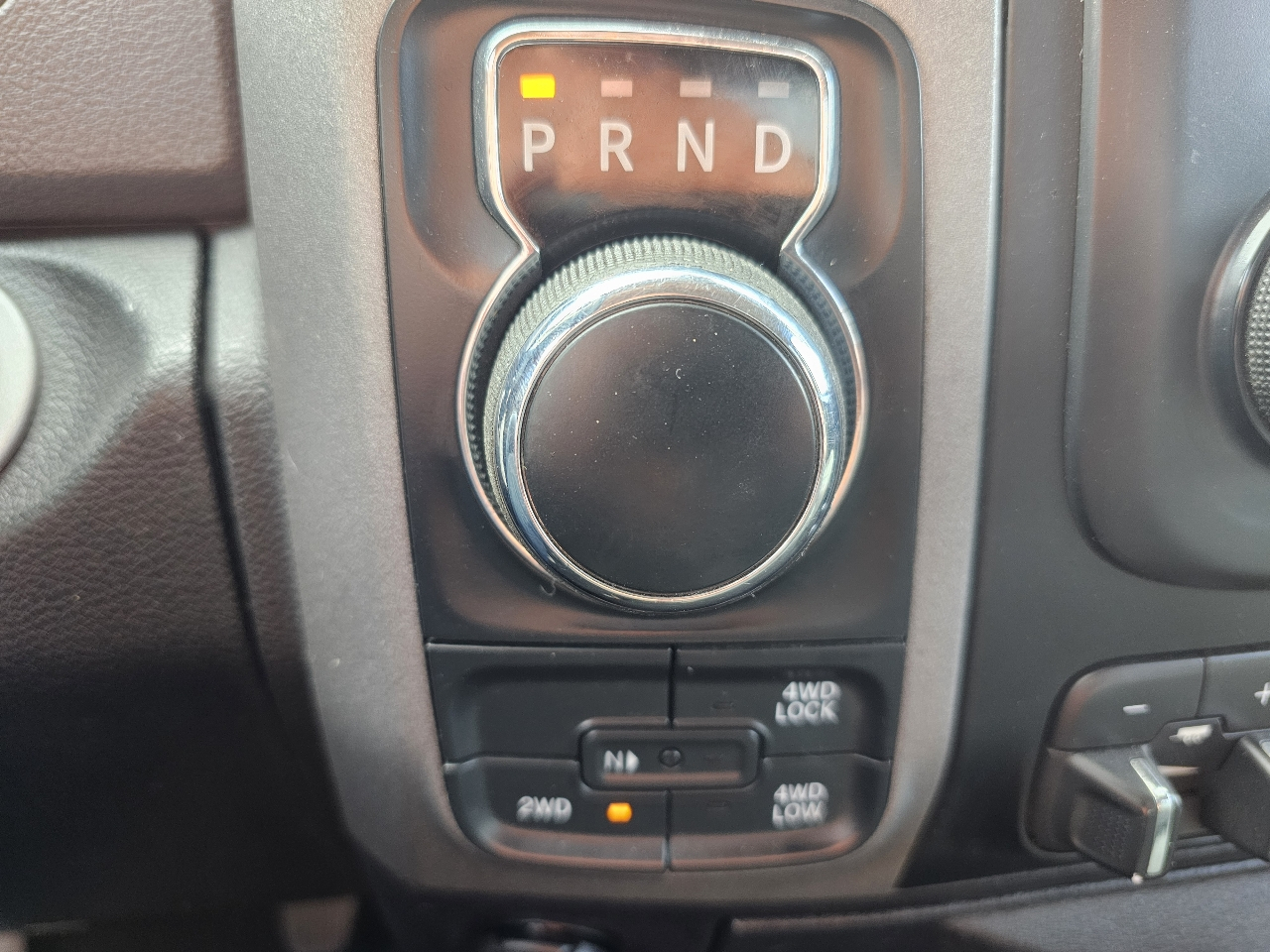 RAM 1500 4WD Quad Cab 140.5" Express 2014