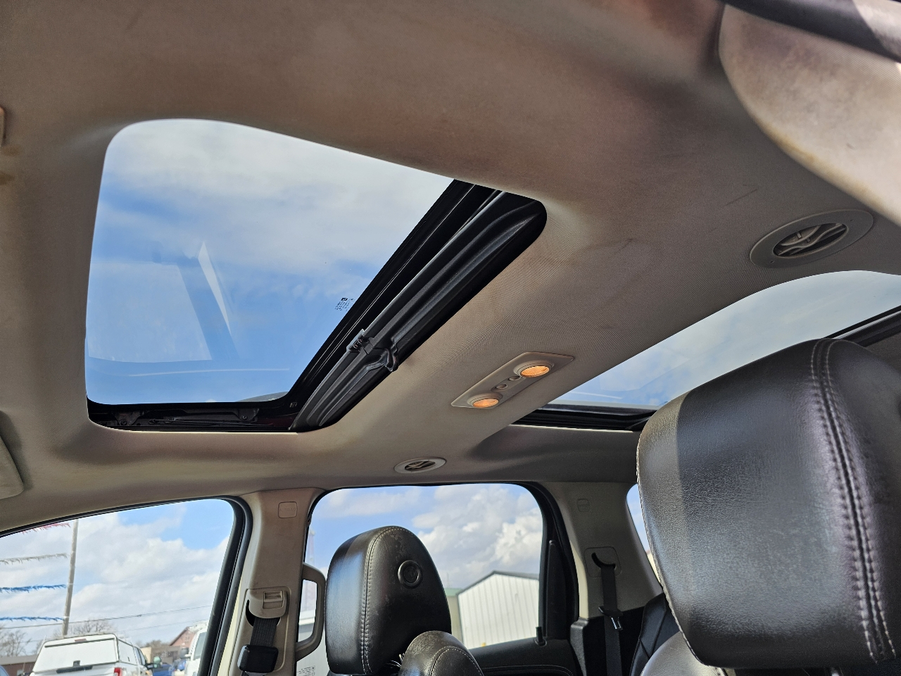 GMC Acadia AWD 4dr SLT w/SLT-1 2016