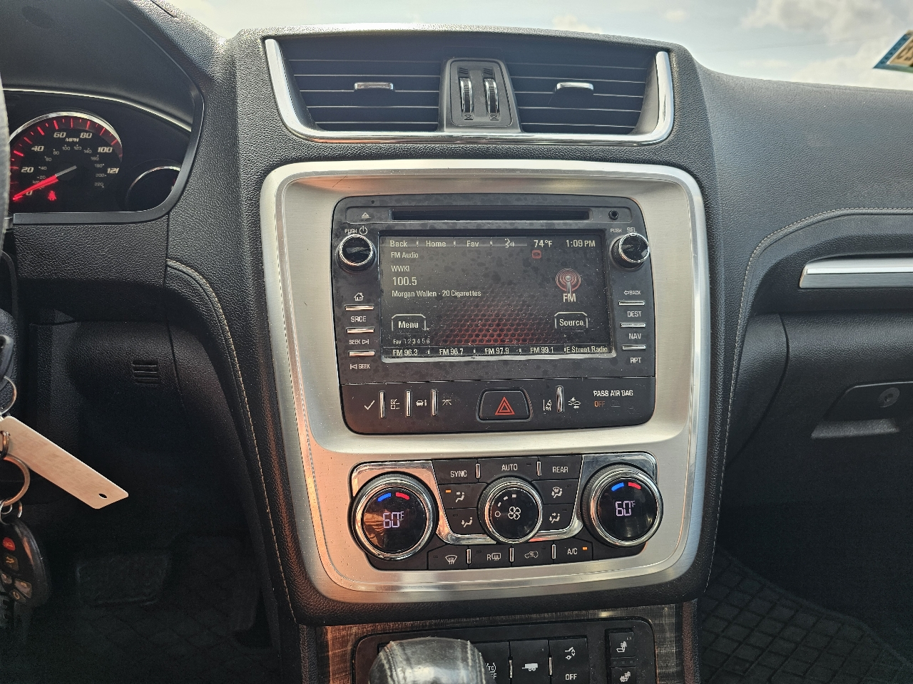 GMC Acadia AWD 4dr SLT w/SLT-1 2016