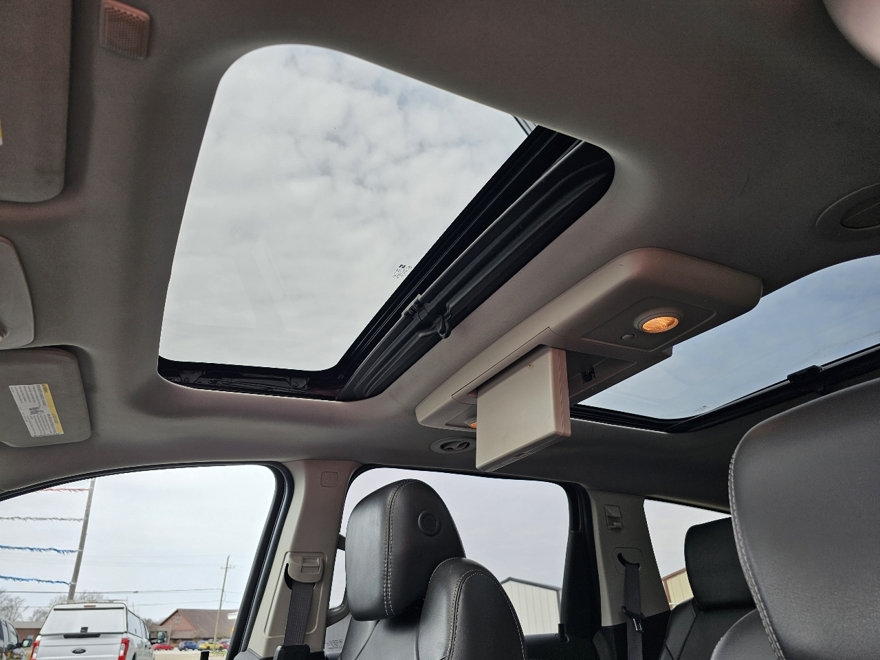 Chevrolet Traverse AWD 4dr LTZ 2015