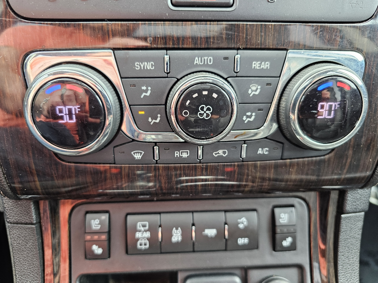 Chevrolet Traverse AWD 4dr LTZ 2015