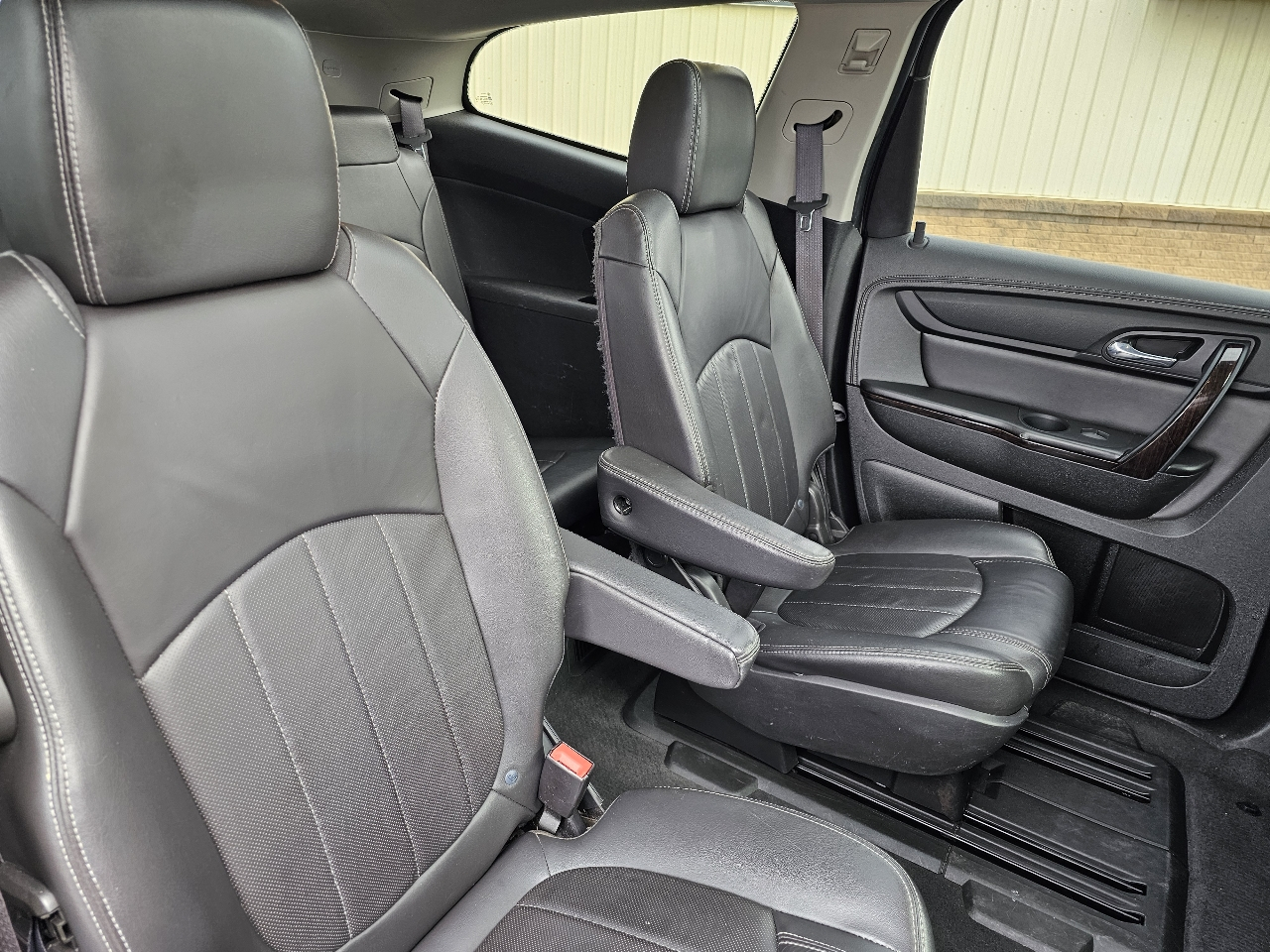 Chevrolet Traverse AWD 4dr LTZ 2015