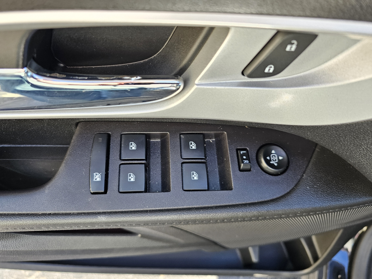 Chevrolet Equinox FWD 4dr LT w/1LT 2017