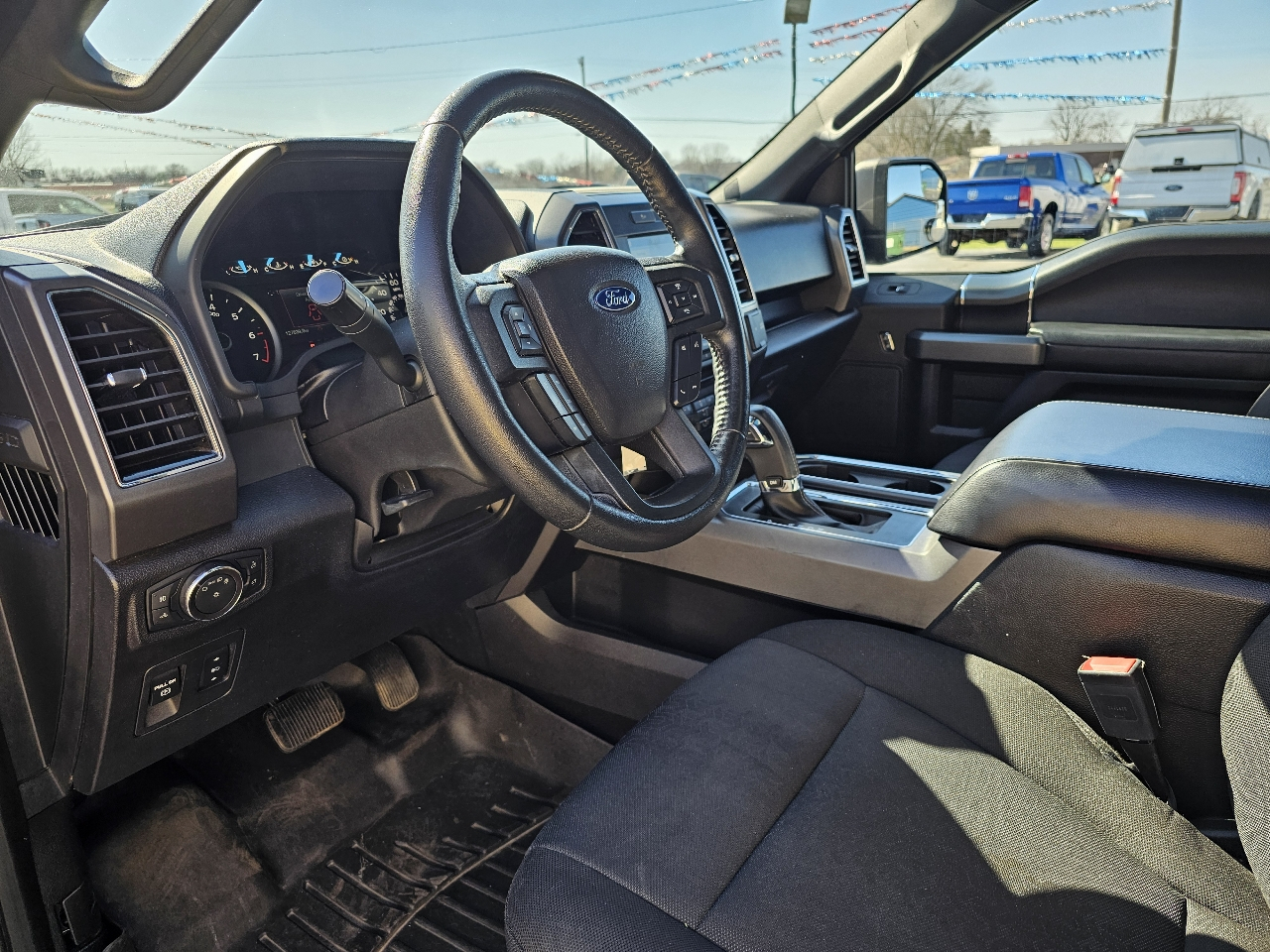 Ford F-150 XL 4WD SuperCrew 5.5' Box 2018