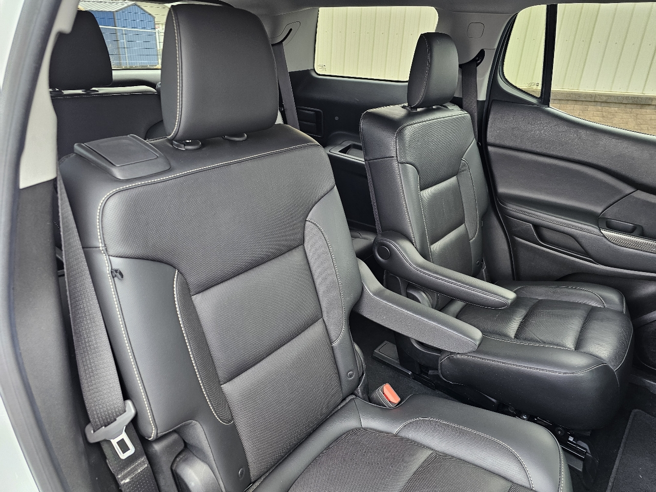 GMC Acadia FWD 4dr SLT w/SLT-1 2018