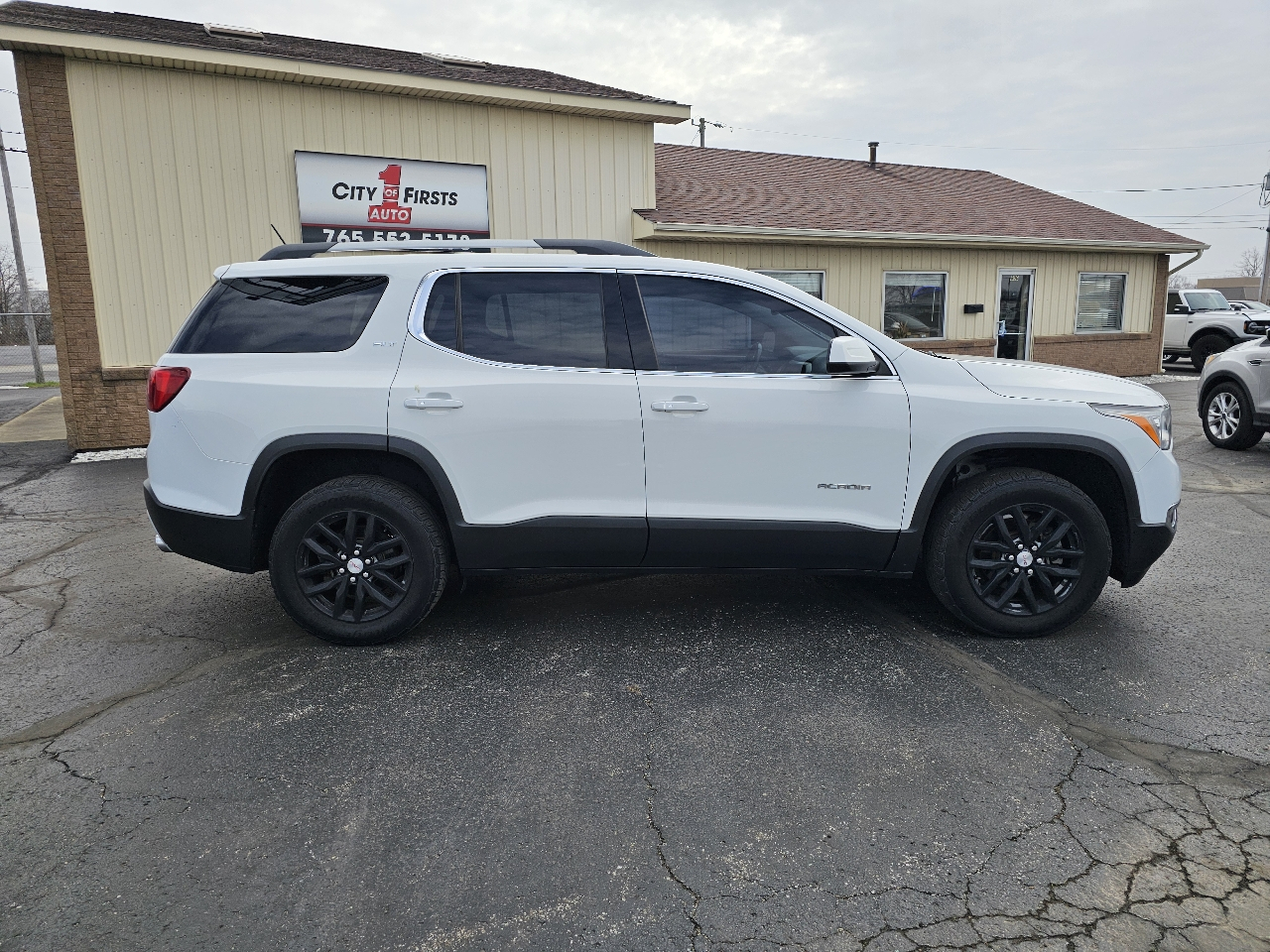 GMC Acadia FWD 4dr SLT w/SLT-1 2018