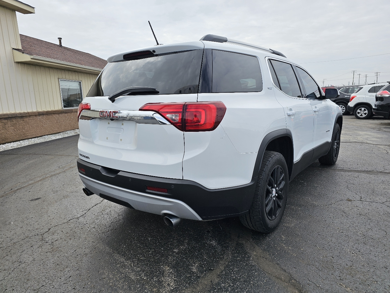GMC Acadia FWD 4dr SLT w/SLT-1 2018