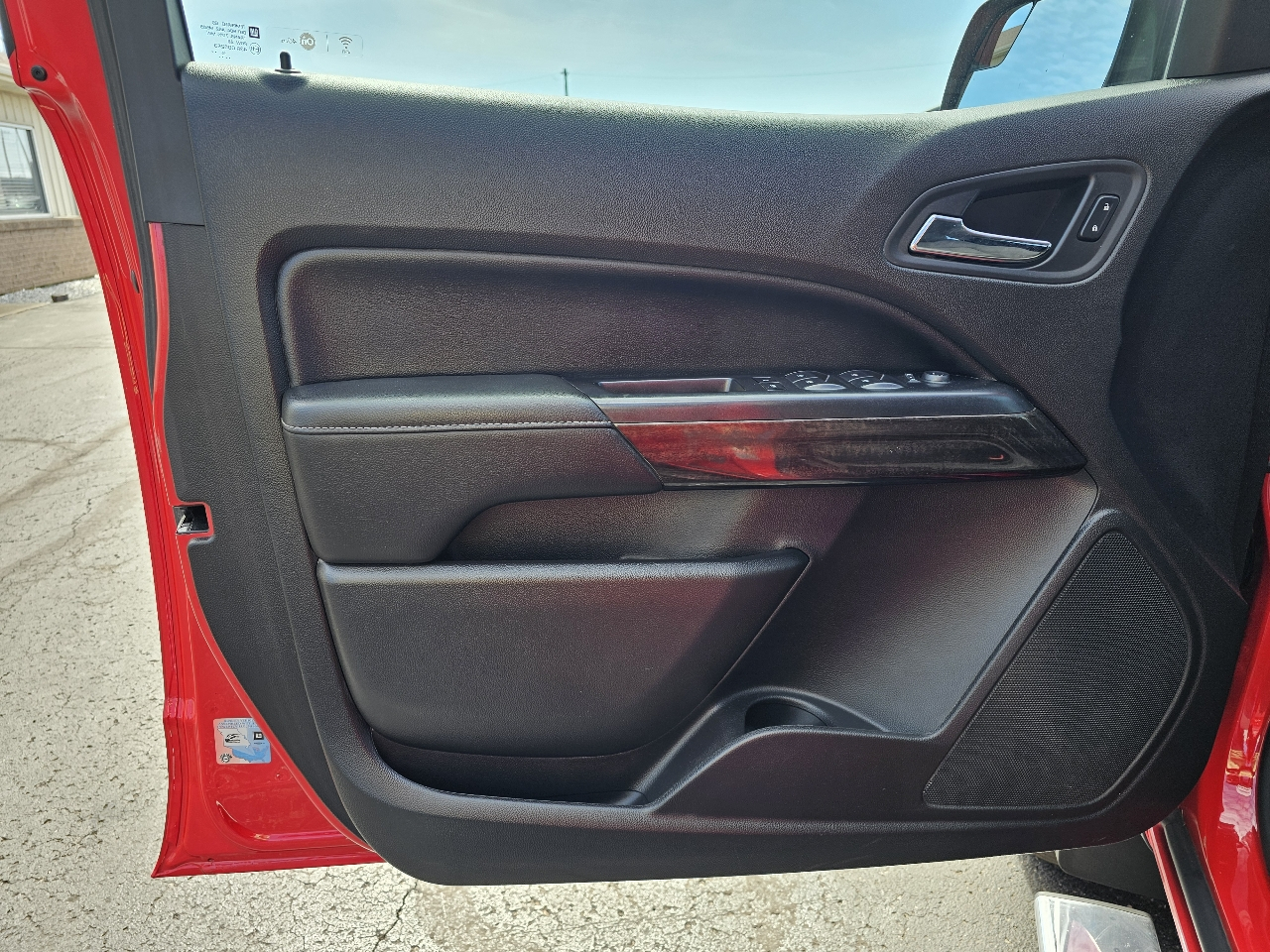 GMC Canyon 4WD Crew Cab 128.3" SLE 2016