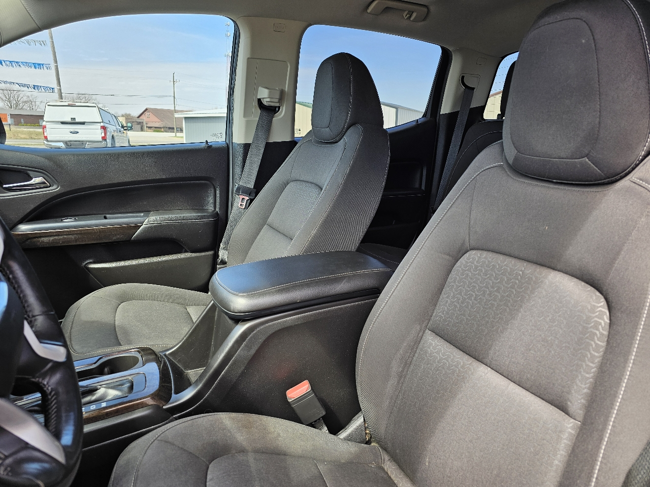 GMC Canyon 4WD Crew Cab 128.3" SLE 2016