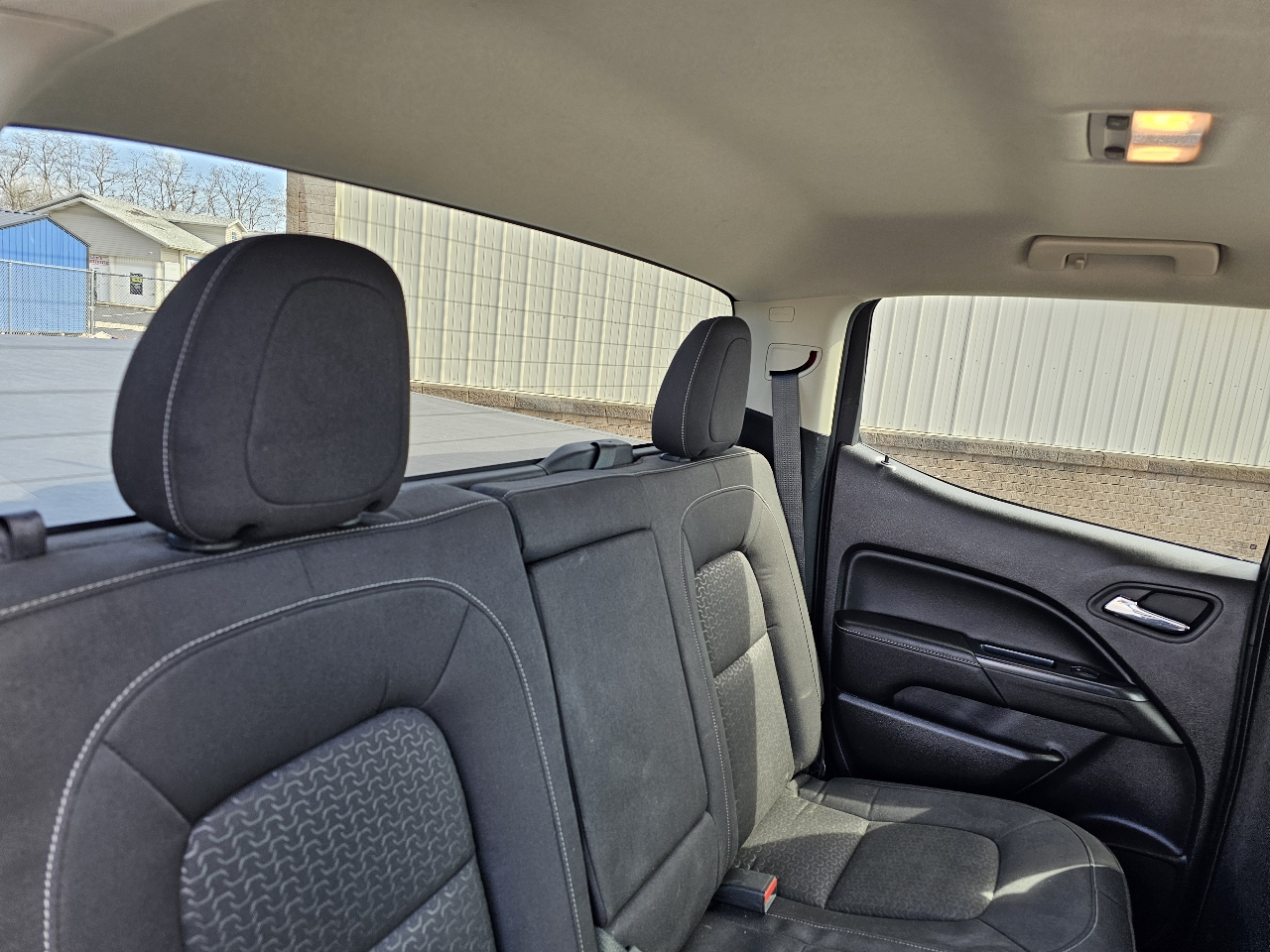 GMC Canyon 4WD Crew Cab 128.3" SLE 2016