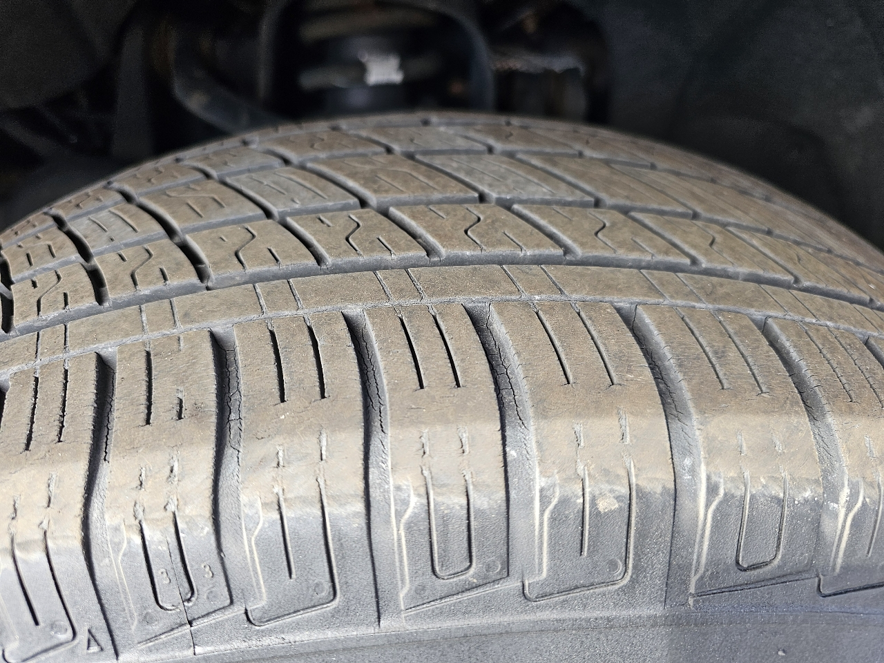 GMC Canyon 4WD Crew Cab 128.3" SLE 2016