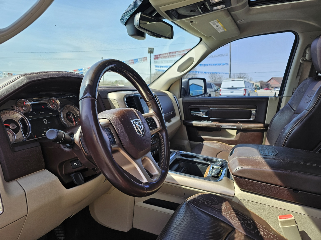 RAM 1500 Longhorn 4x4 Crew Cab 5'7" Box *Ltd Avail* 2018