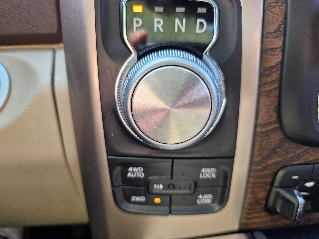 RAM 1500 Longhorn 4x4 Crew Cab 5'7" Box *Ltd Avail* 2018