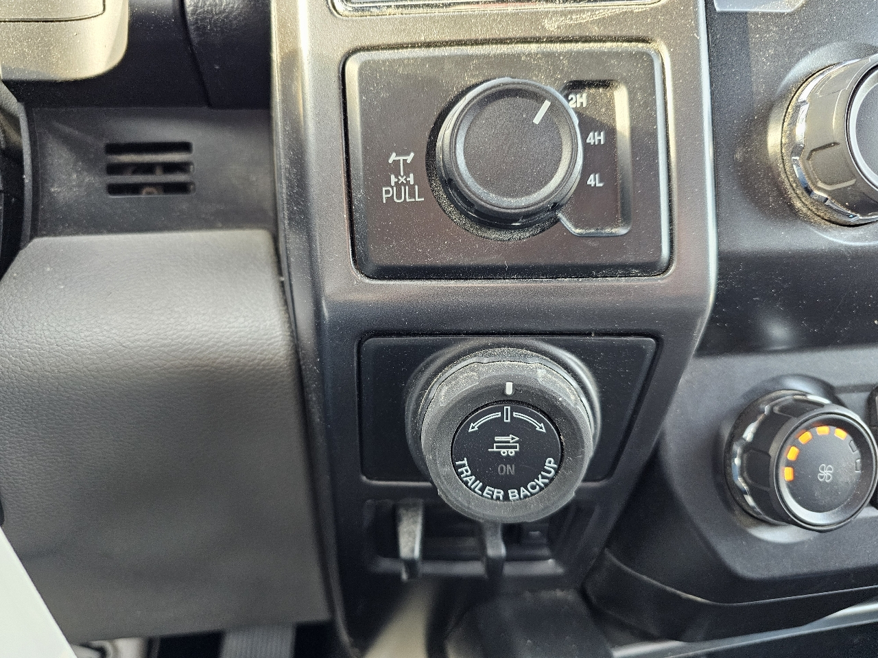 Ford F-150 XL 4WD SuperCrew 5.5' Box 2019