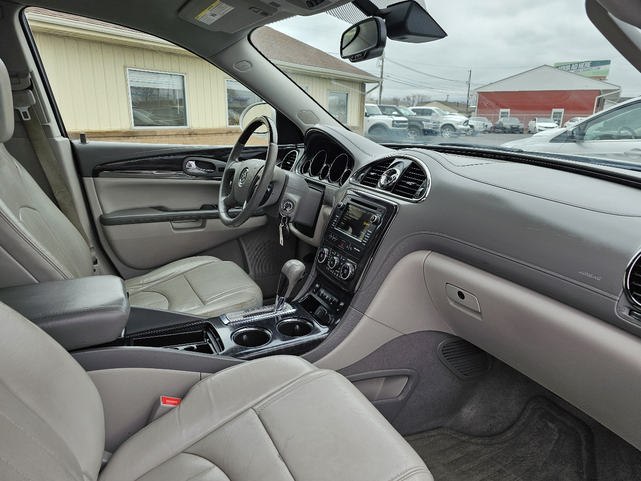 Buick Enclave AWD 4dr Leather 2016