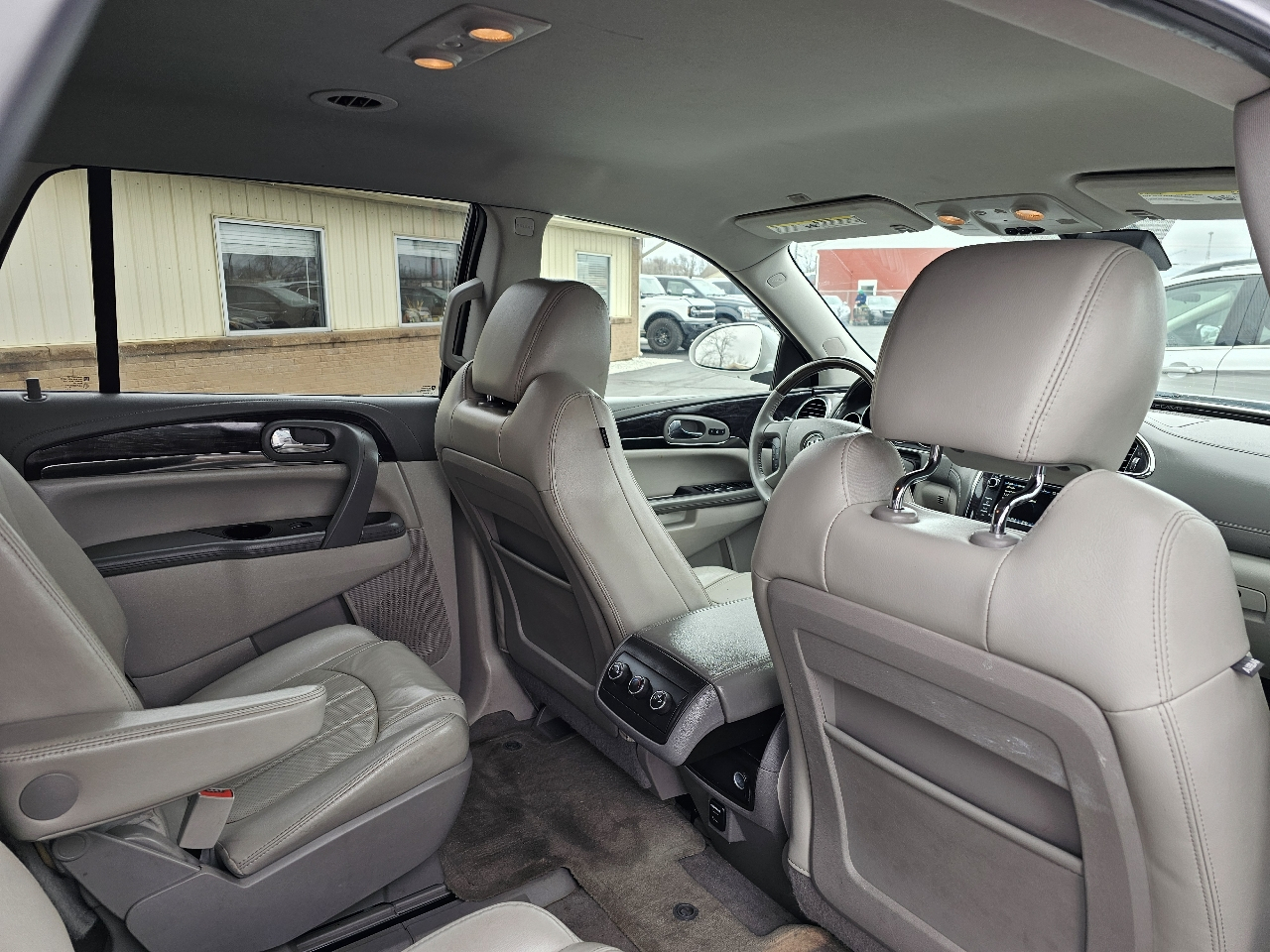 Buick Enclave AWD 4dr Leather 2016