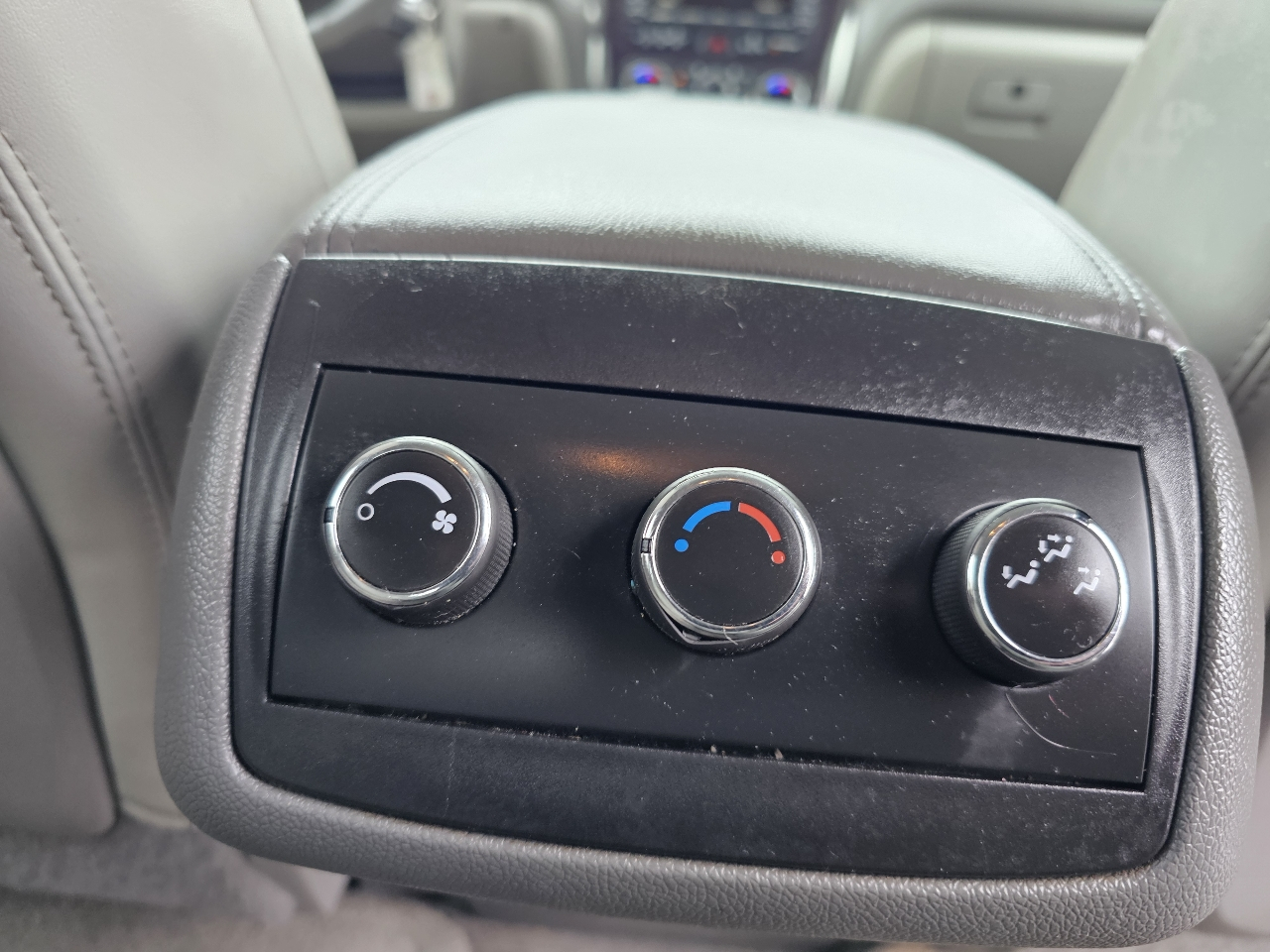 Buick Enclave AWD 4dr Leather 2016