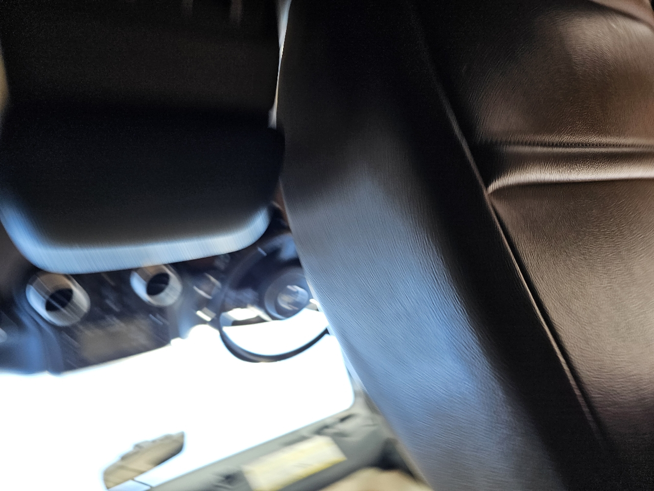 Jeep Wrangler Unlimited 4WD 4dr Sahara 2014