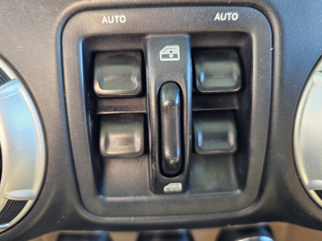 Jeep Wrangler Unlimited 4WD 4dr Sahara 2014