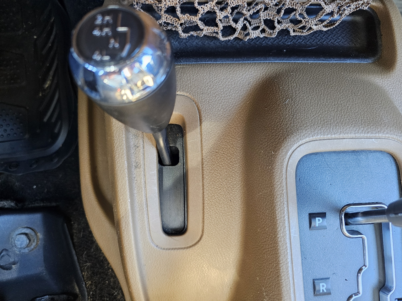 Jeep Wrangler Unlimited 4WD 4dr Sahara 2014