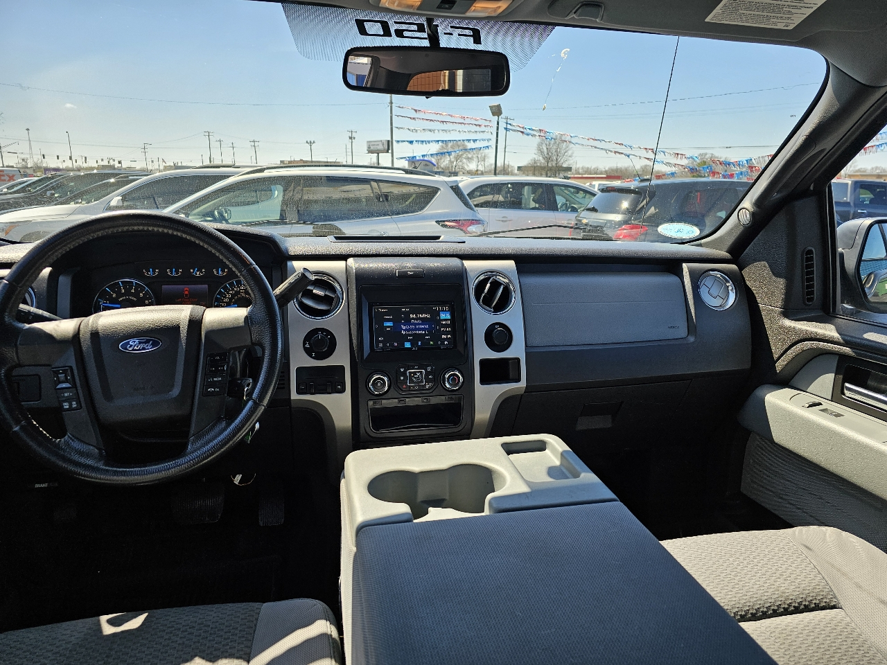 Ford F-150 4WD SuperCrew 145" XL 2013