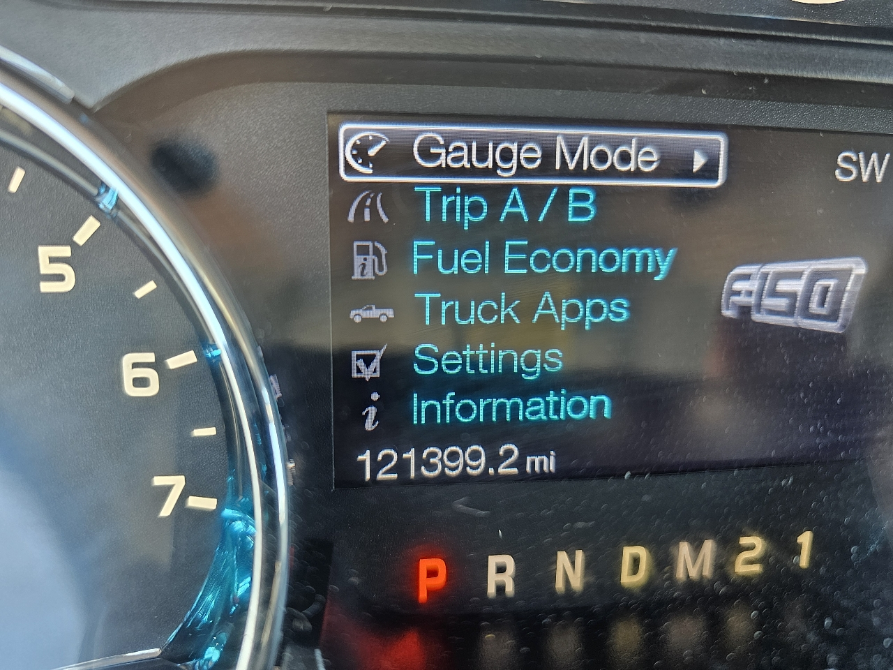 Ford F-150 4WD SuperCrew 145" XL 2013