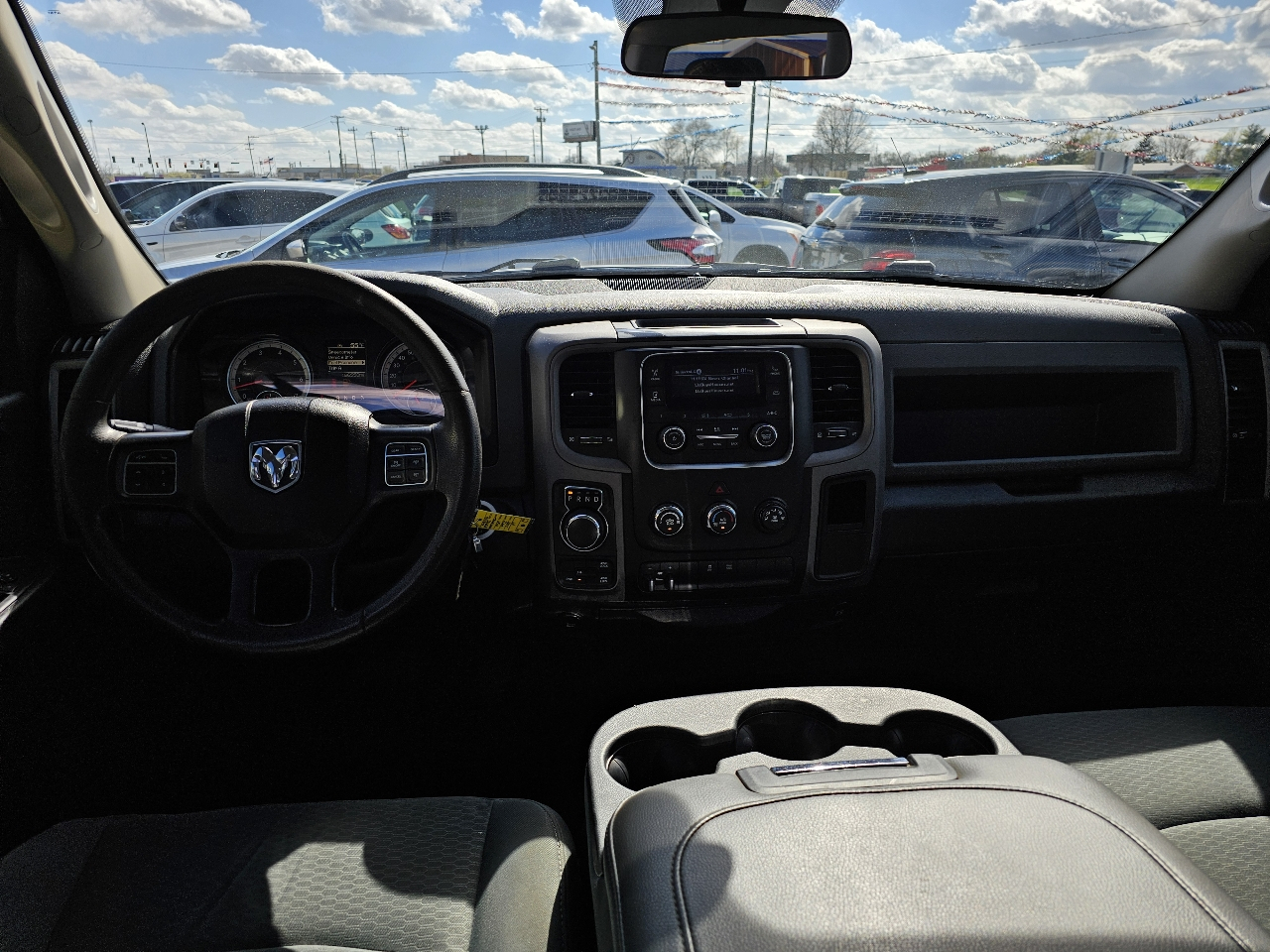 RAM 1500 Tradesman 4x4 Quad Cab 6'4" Box 2017