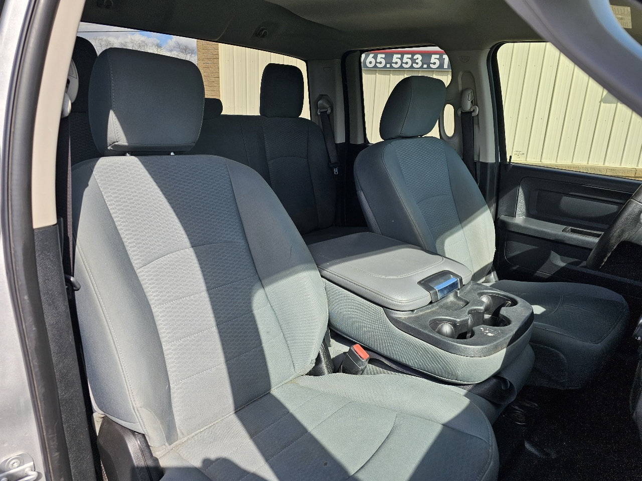 RAM 1500 Tradesman 4x4 Quad Cab 6'4" Box 2017