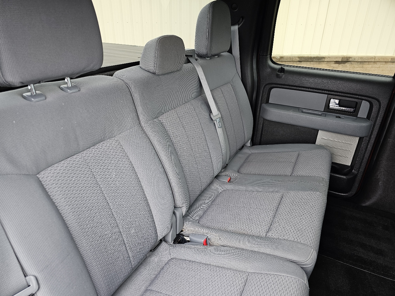 Ford F-150 4WD SuperCrew 145" XL 2014