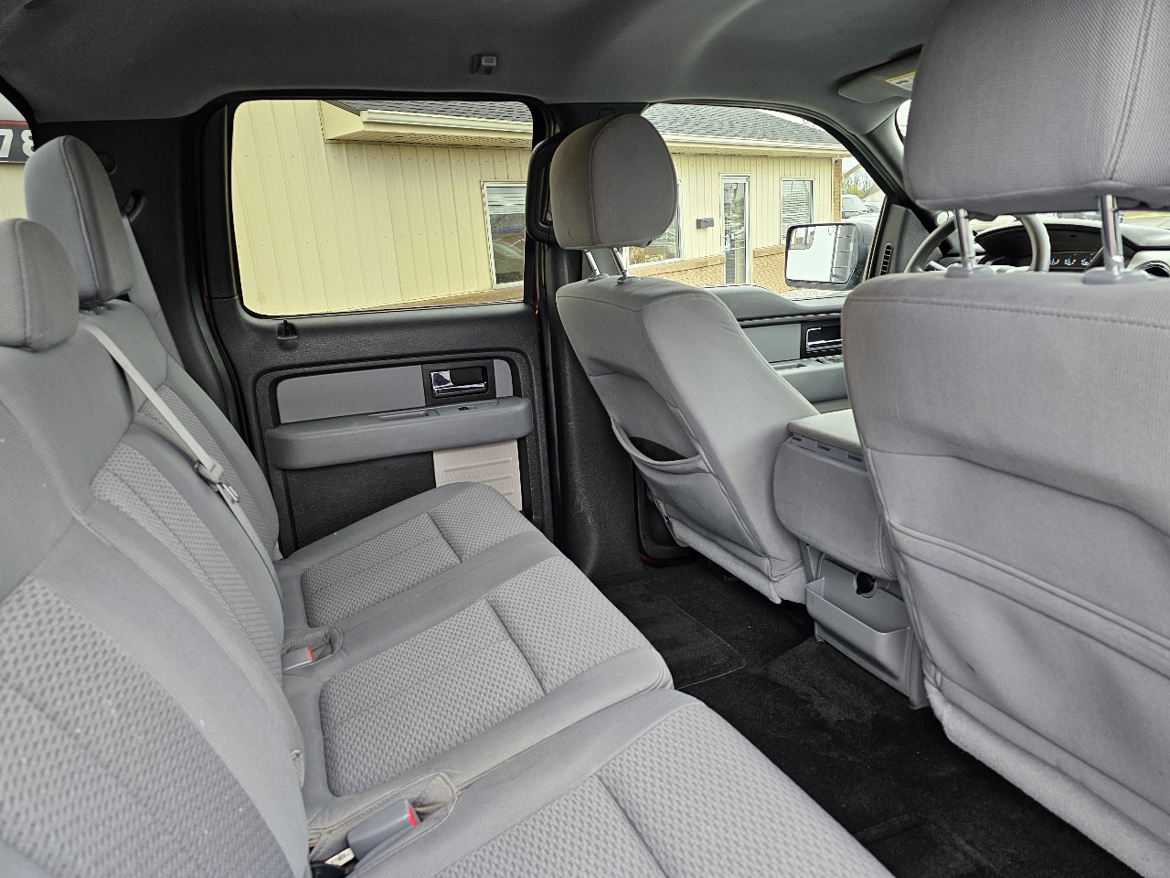 Ford F-150 4WD SuperCrew 145" XL 2014