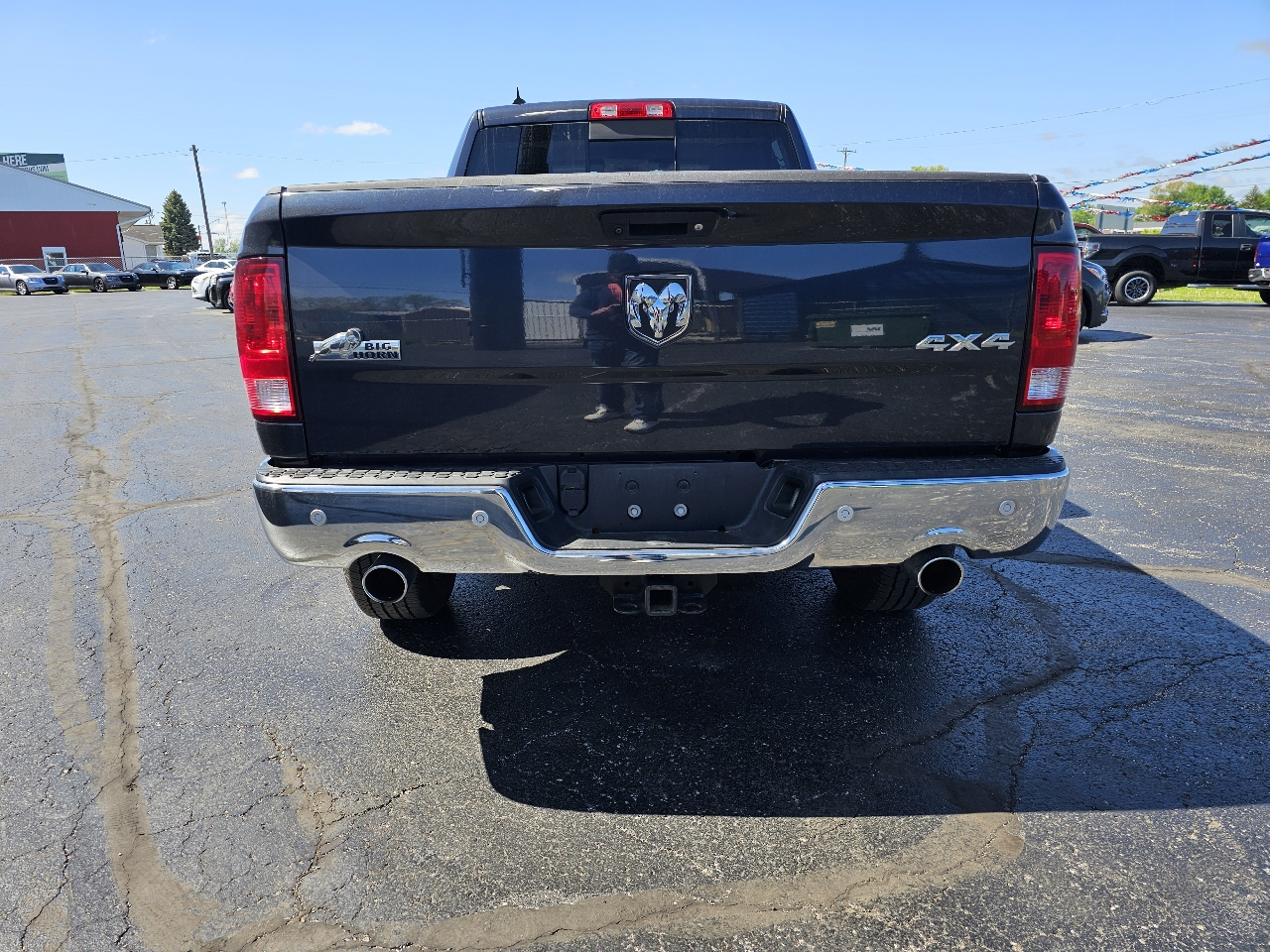 RAM 1500 Big Horn 4x4 Quad Cab 6'4" Box 2017