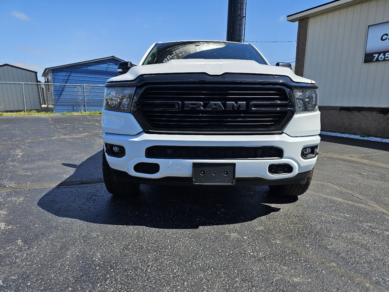 RAM 1500 Big Horn 4x4 Crew Cab 5'7" Box 2021