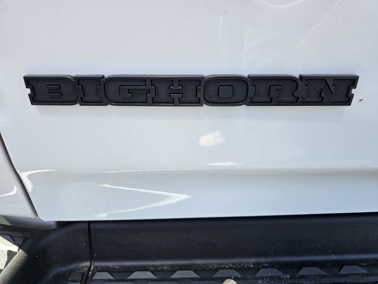 RAM 1500 Big Horn 4x4 Crew Cab 5'7" Box 2021