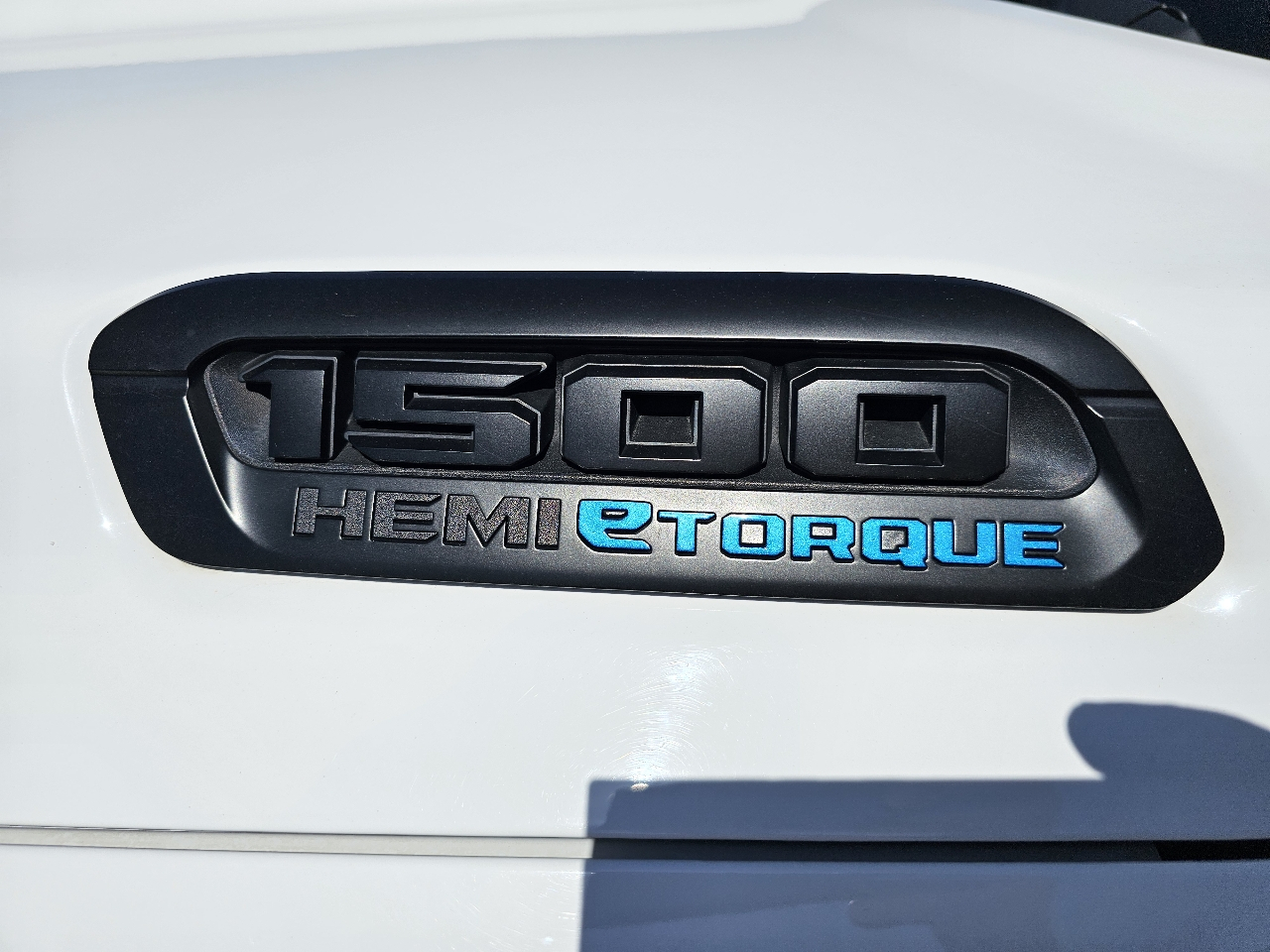 RAM 1500 Big Horn 4x4 Crew Cab 5'7" Box 2021