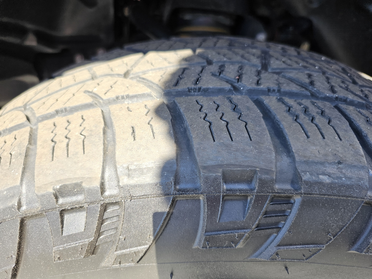 RAM 1500 Big Horn 4x4 Crew Cab 5'7" Box 2021