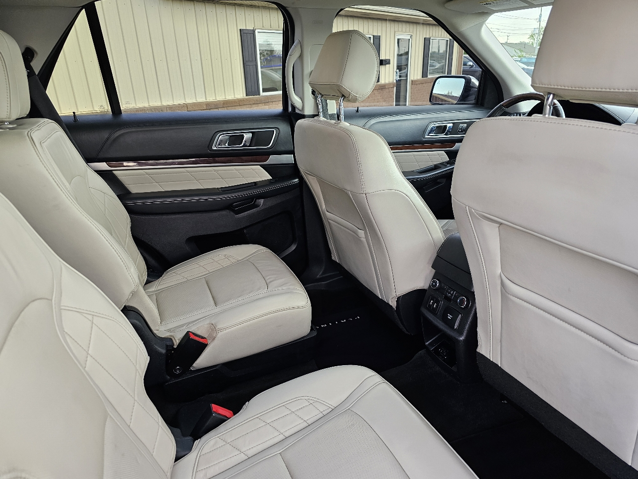 Ford Explorer Platinum 4WD 2017