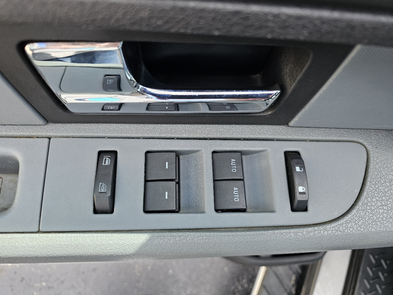 Ford F-150 4WD SuperCrew 145" XL 2014