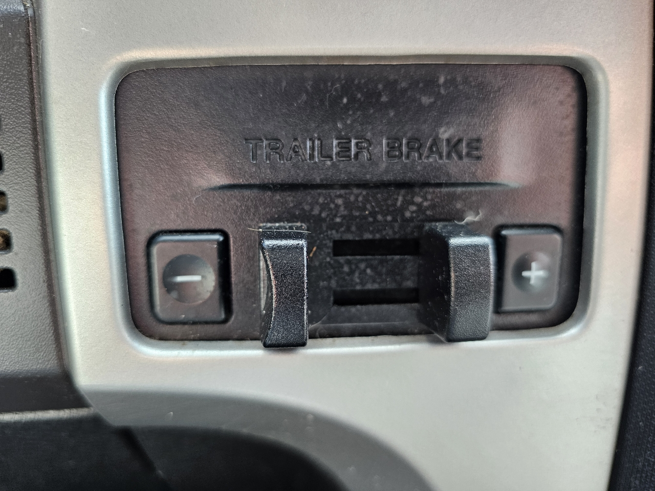 Ford F-150 4WD SuperCrew 145" XL 2014