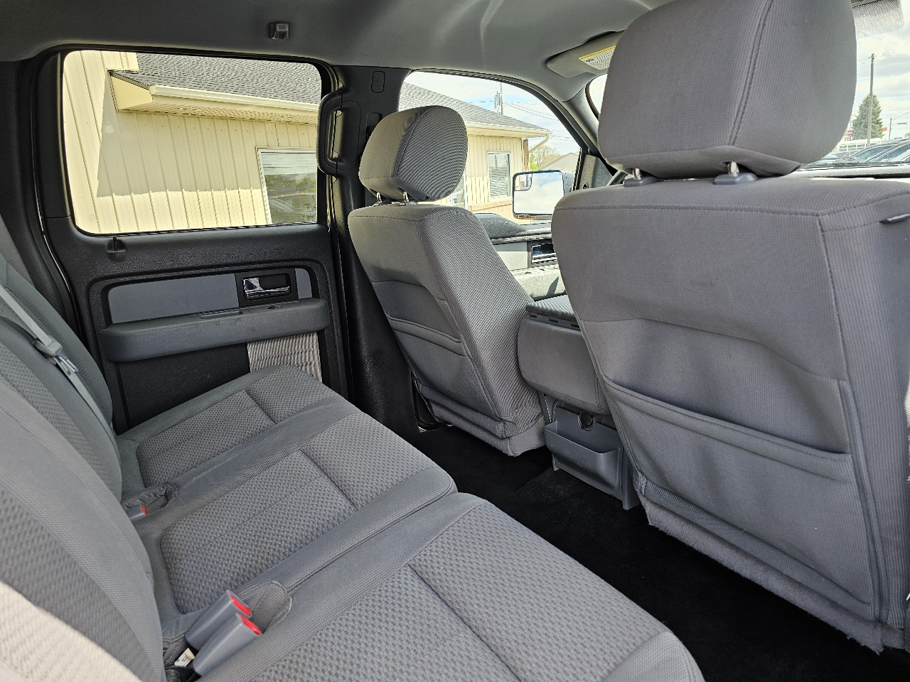 Ford F-150 4WD SuperCrew 145" XL 2014