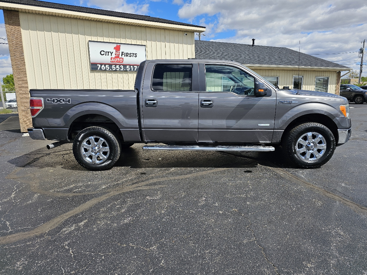 Ford F-150 4WD SuperCrew 145" XL 2014