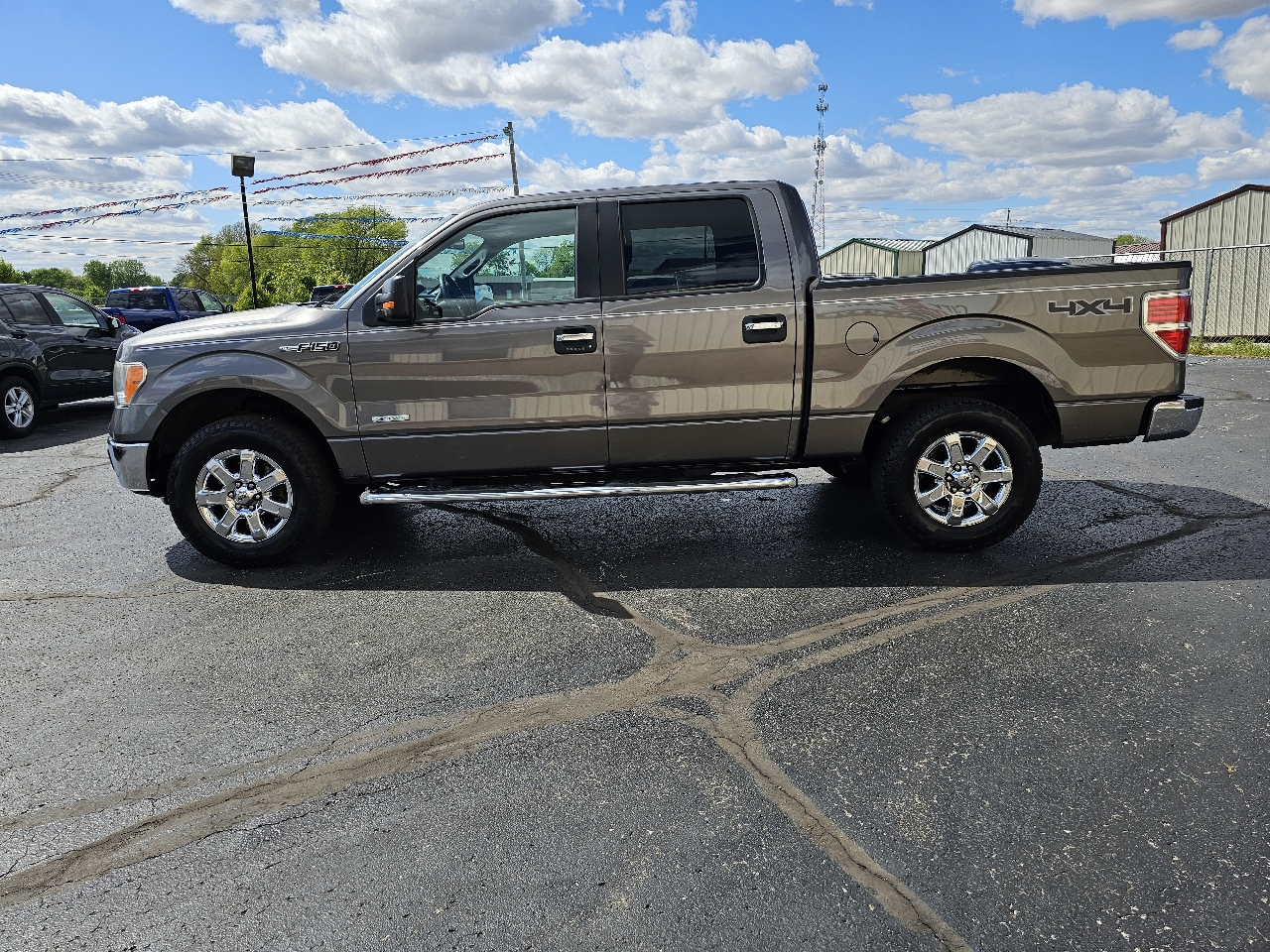 Ford F-150 4WD SuperCrew 145" XL 2014