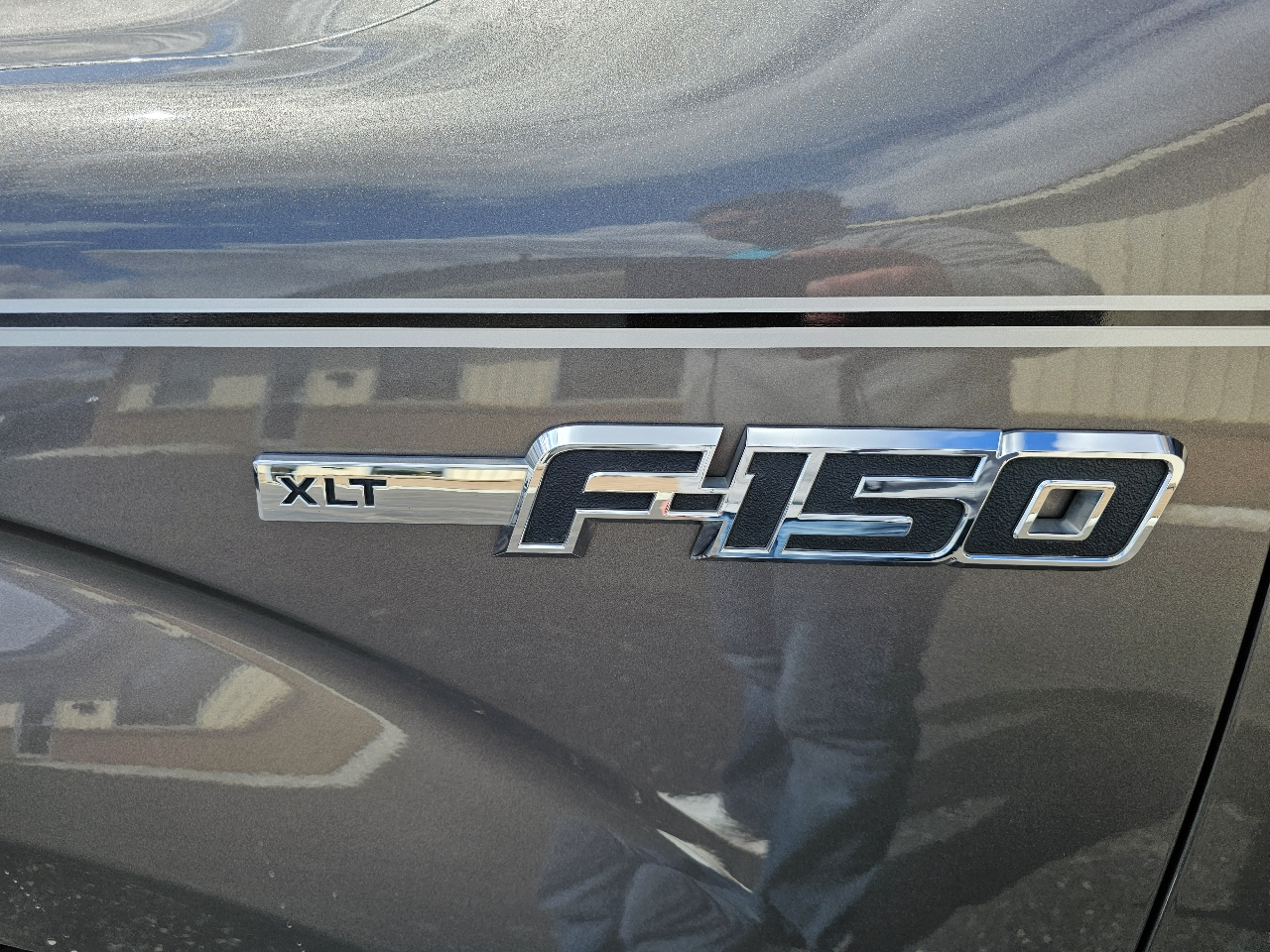 Ford F-150 4WD SuperCrew 145" XL 2014