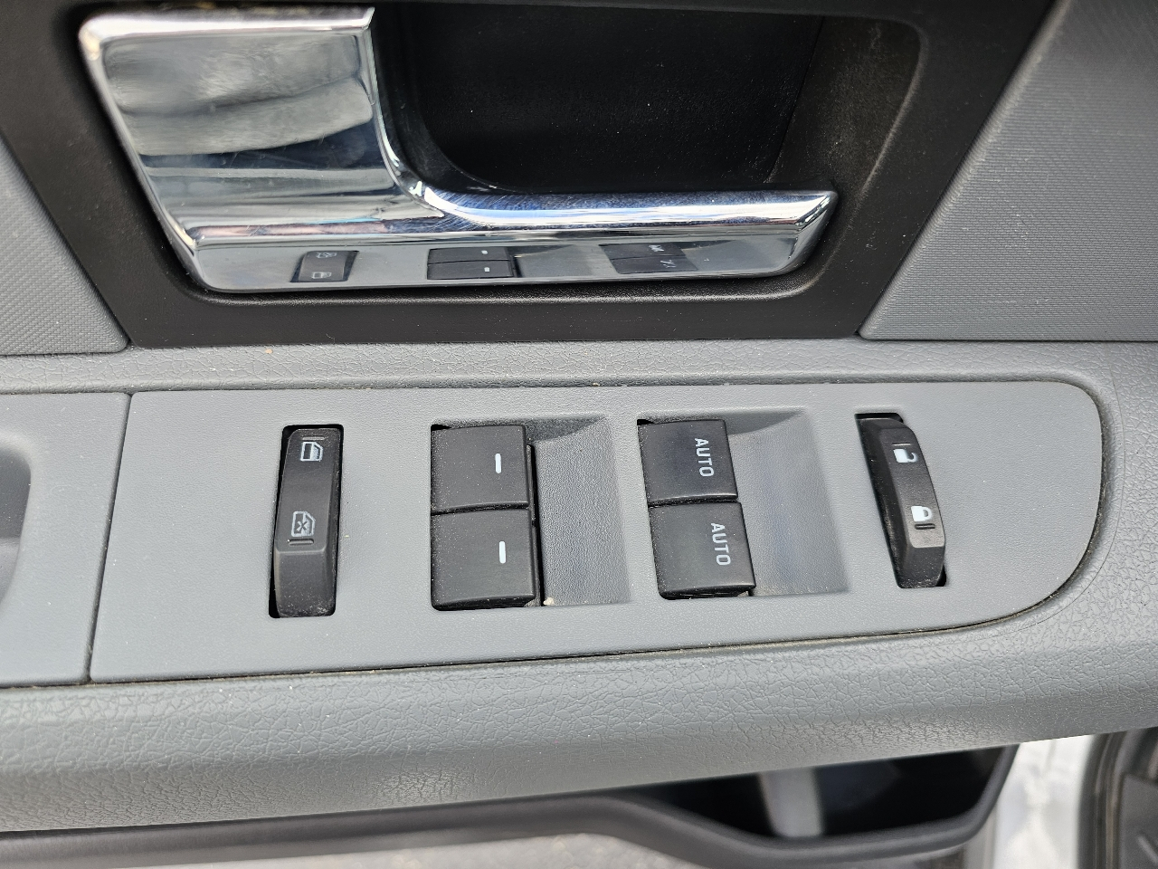 Ford F-150 4WD SuperCrew 145" XLT 2013
