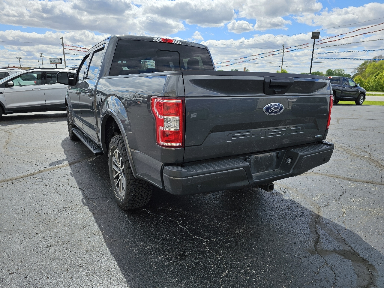 Ford F-150 4WD SuperCrew 145" XLT 2019
