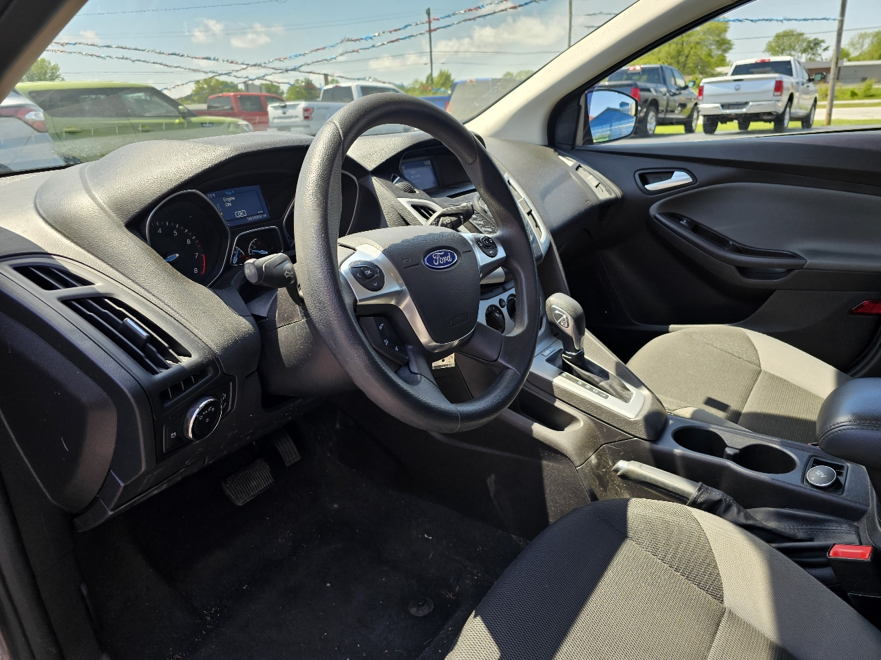 Ford Focus 5dr HB SE 2014