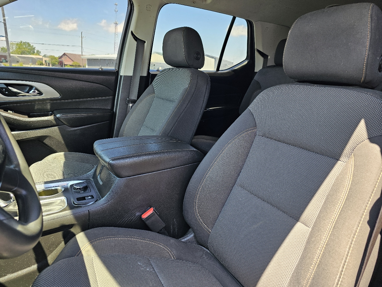Chevrolet Traverse FWD 4dr LS w/1LS 2019