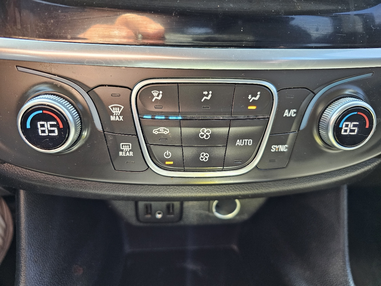 Chevrolet Traverse FWD 4dr LS w/1LS 2019